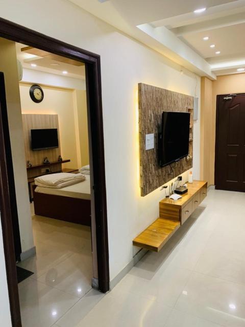 Vara Varanasi Exterior photo