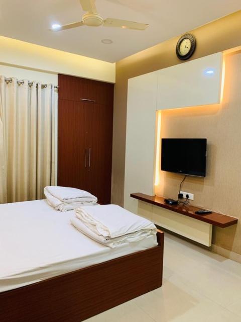 Vara Varanasi Exterior photo